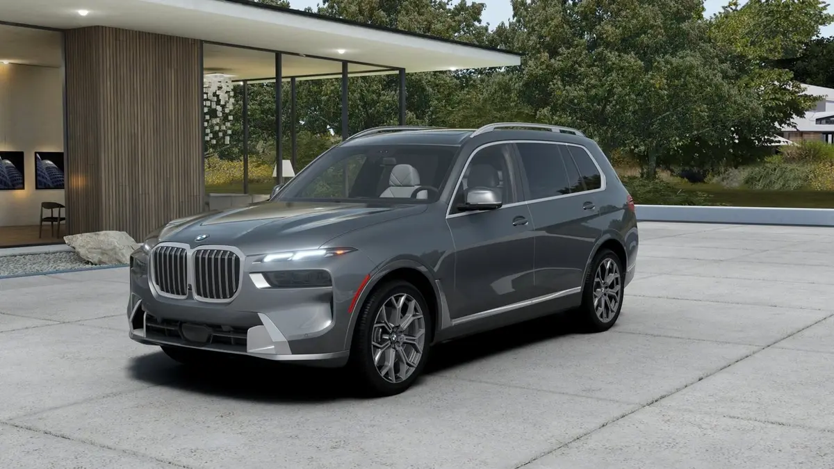 2026 BMW X7 40i's photo