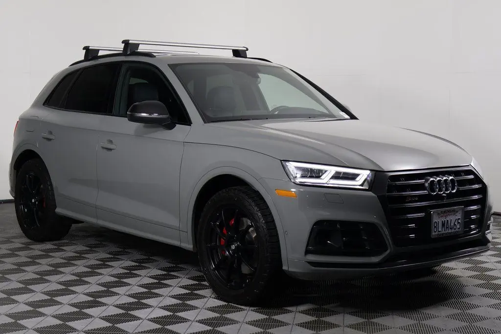 2019 Audi SQ5 Prestige photo 3