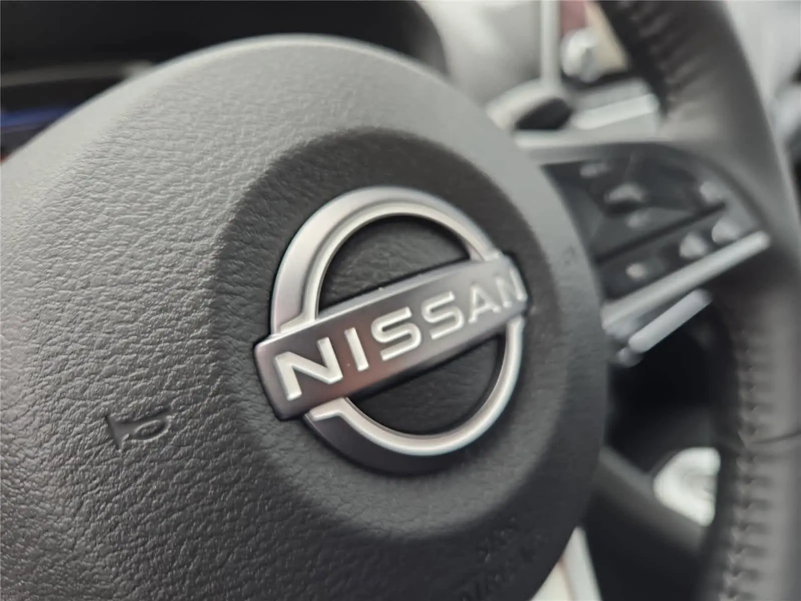 2025 Nissan Sentra SV photo 19