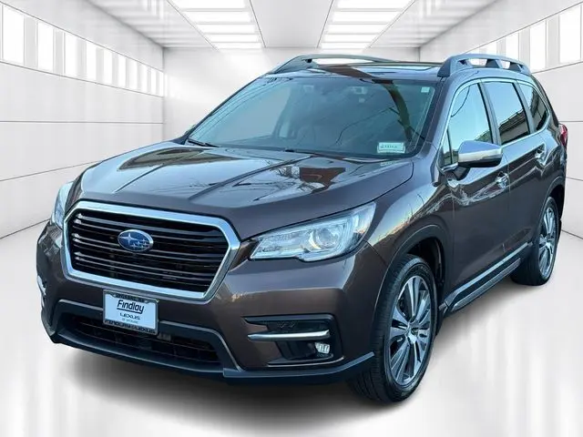 2019 Subaru Ascent Touring's photo