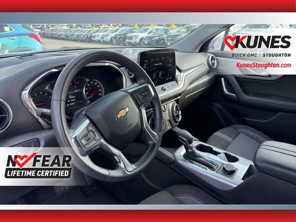2024 Chevrolet Blazer 2LT photo 17
