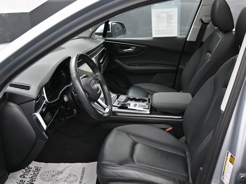 2022 Audi Q7 Premium photo 13