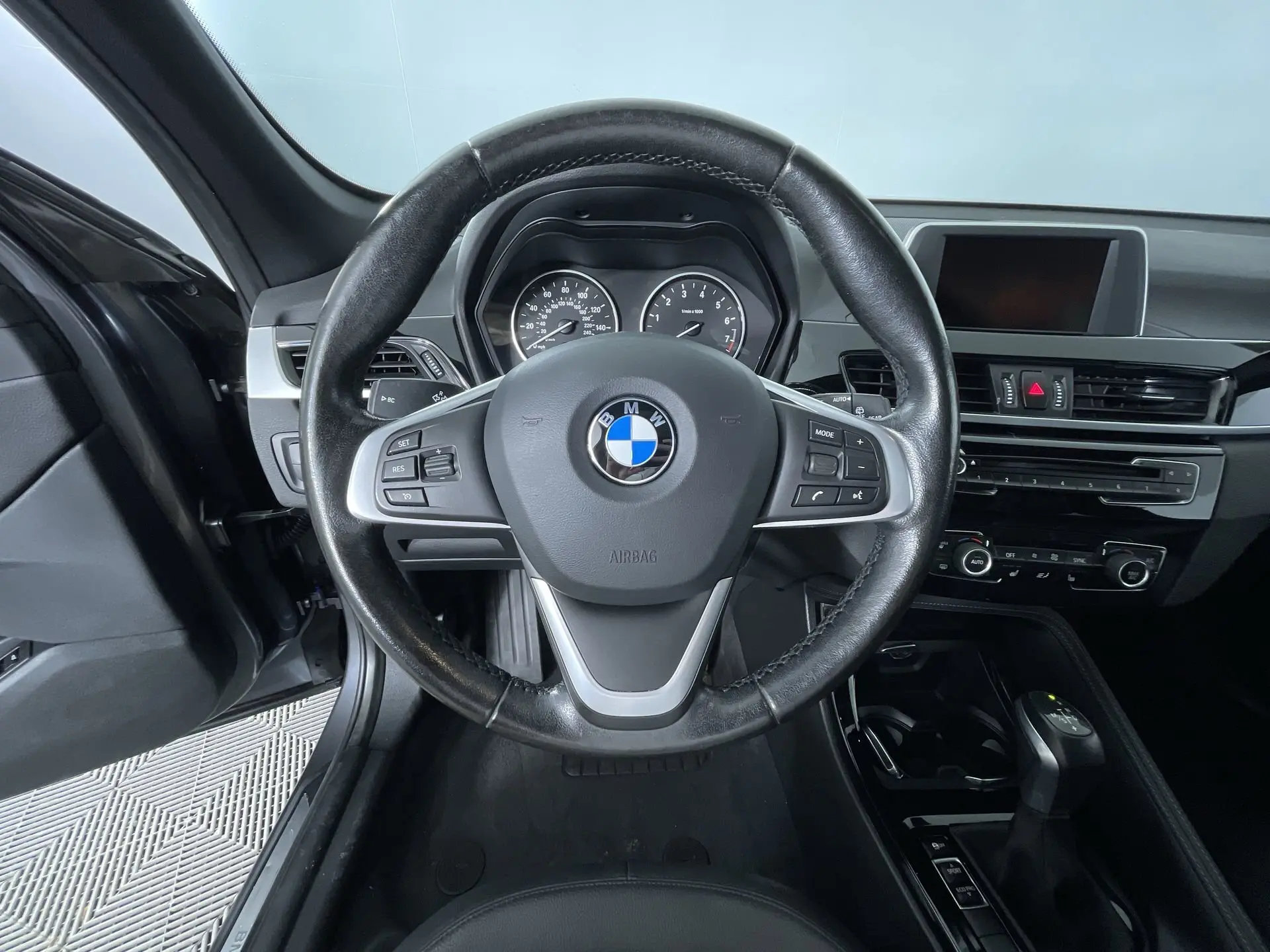 2016 Bmw X1 XDrive28i photo 14