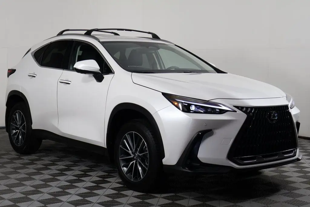 2025 Lexus NX 350h Premium photo 3