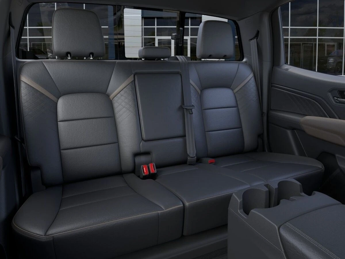 2026 GMC Canyon Denali - Photo 18