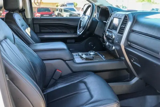 2021 Ford Expedition Platinum photo 20