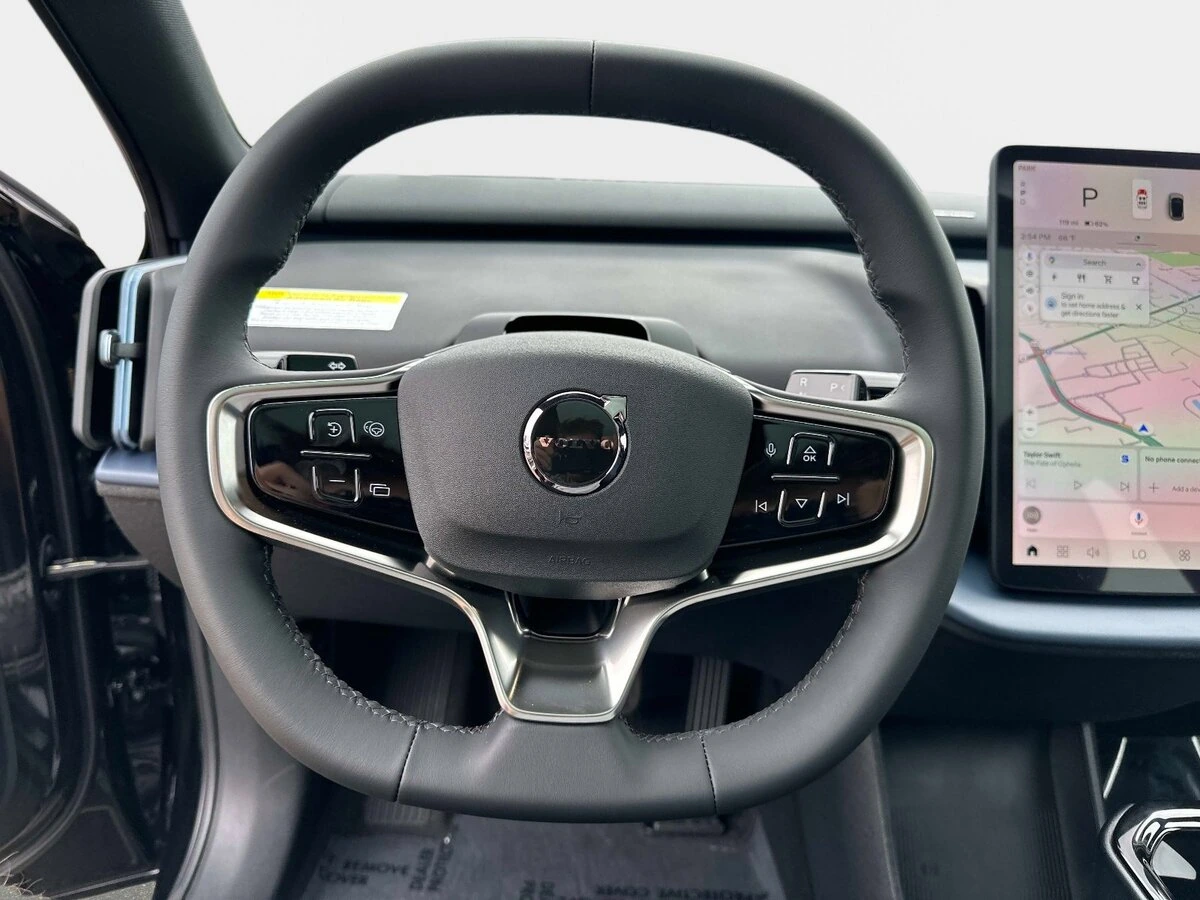 2026 Volvo - image 21