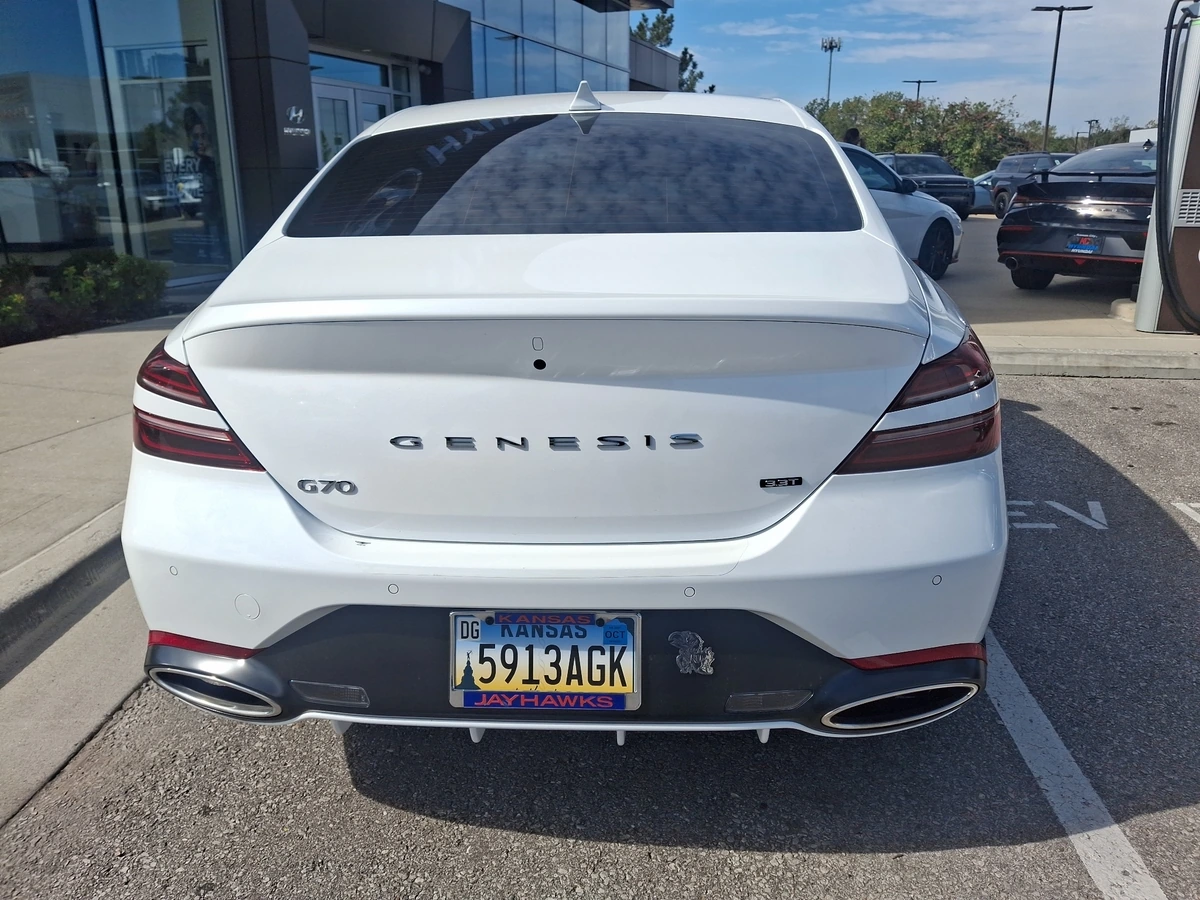 2024 GENESIS G70 Sport Advanced - Photo 9