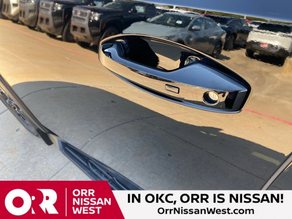 2026 Nissan Armada PRO-4X - Photo 11