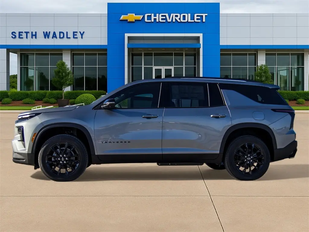 2026 Chevrolet Traverse 1LT photo 4