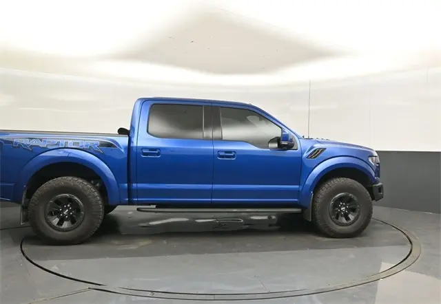 2018 Ford F-150 Raptor photo 4
