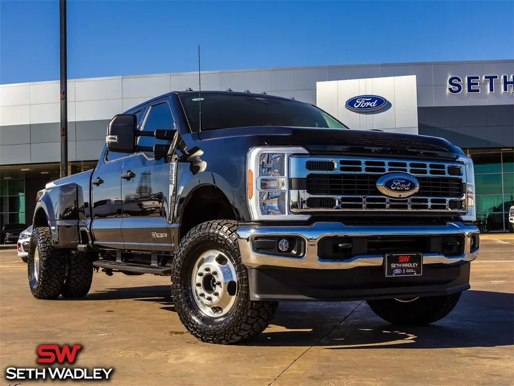 Used 2024 Ford F-350 Super Duty XLT with VIN 1FT8W3DT1RED99315 for sale in Pauls Valley, OK
