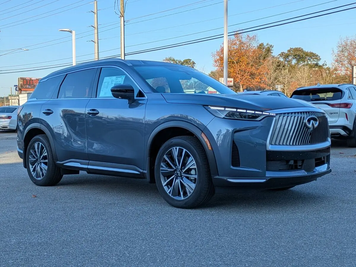 2026 INFINITI QX60 LUXE's photo