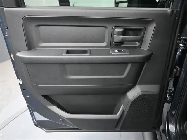 2026 Ram 2500 Tradesman photo 26