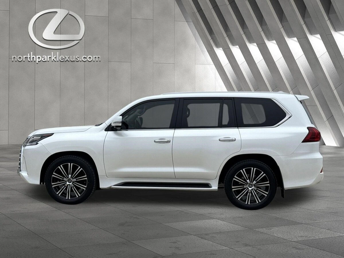 2019 Lexus LX 600 570 THREE-ROW's photo