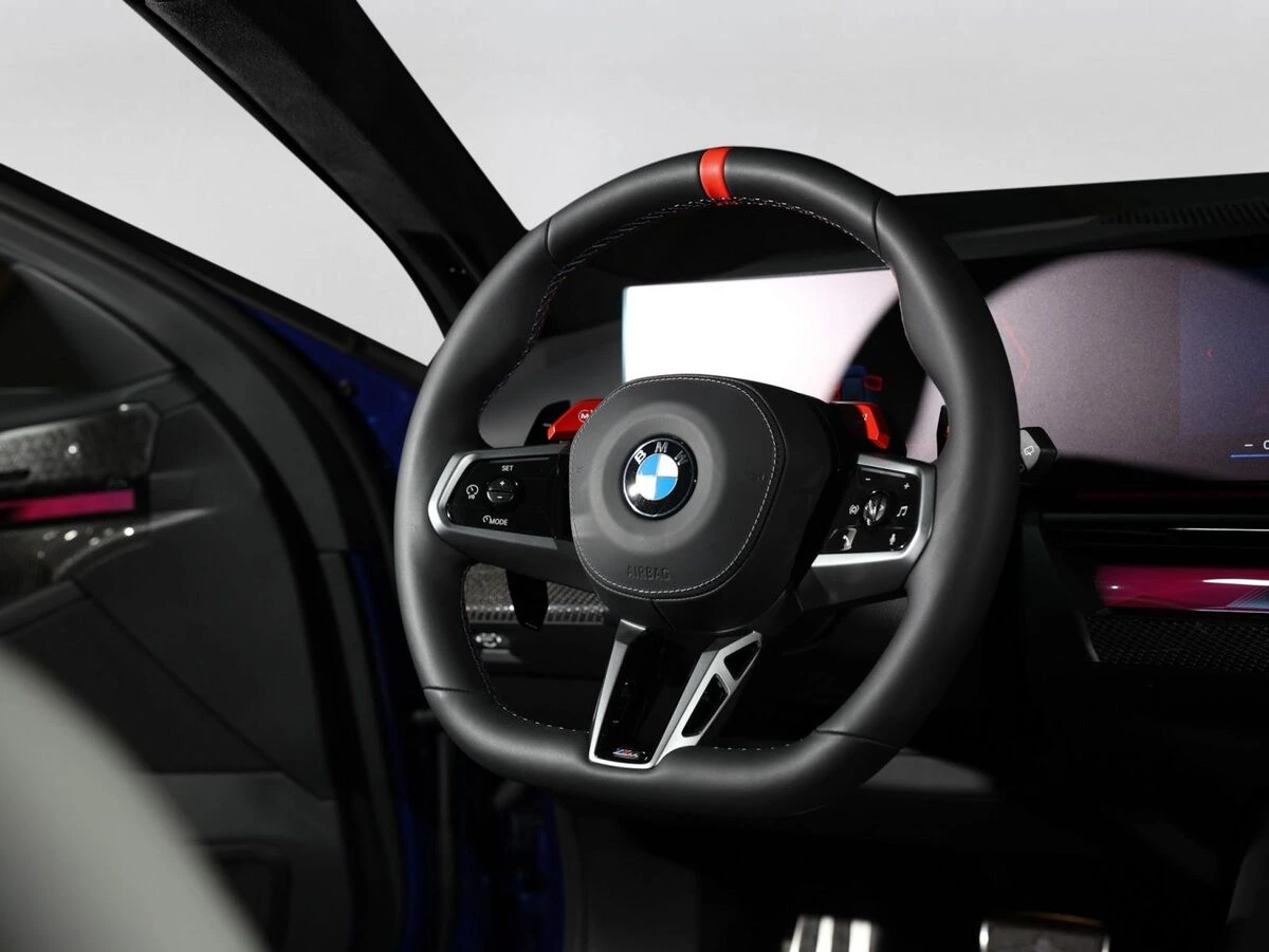 2025 BMW M5 M5 Touring - Photo 36