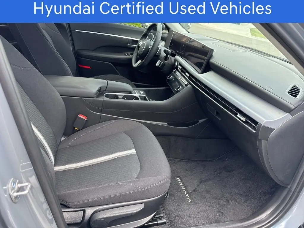 2025 Hyundai Sonata SE photo 15