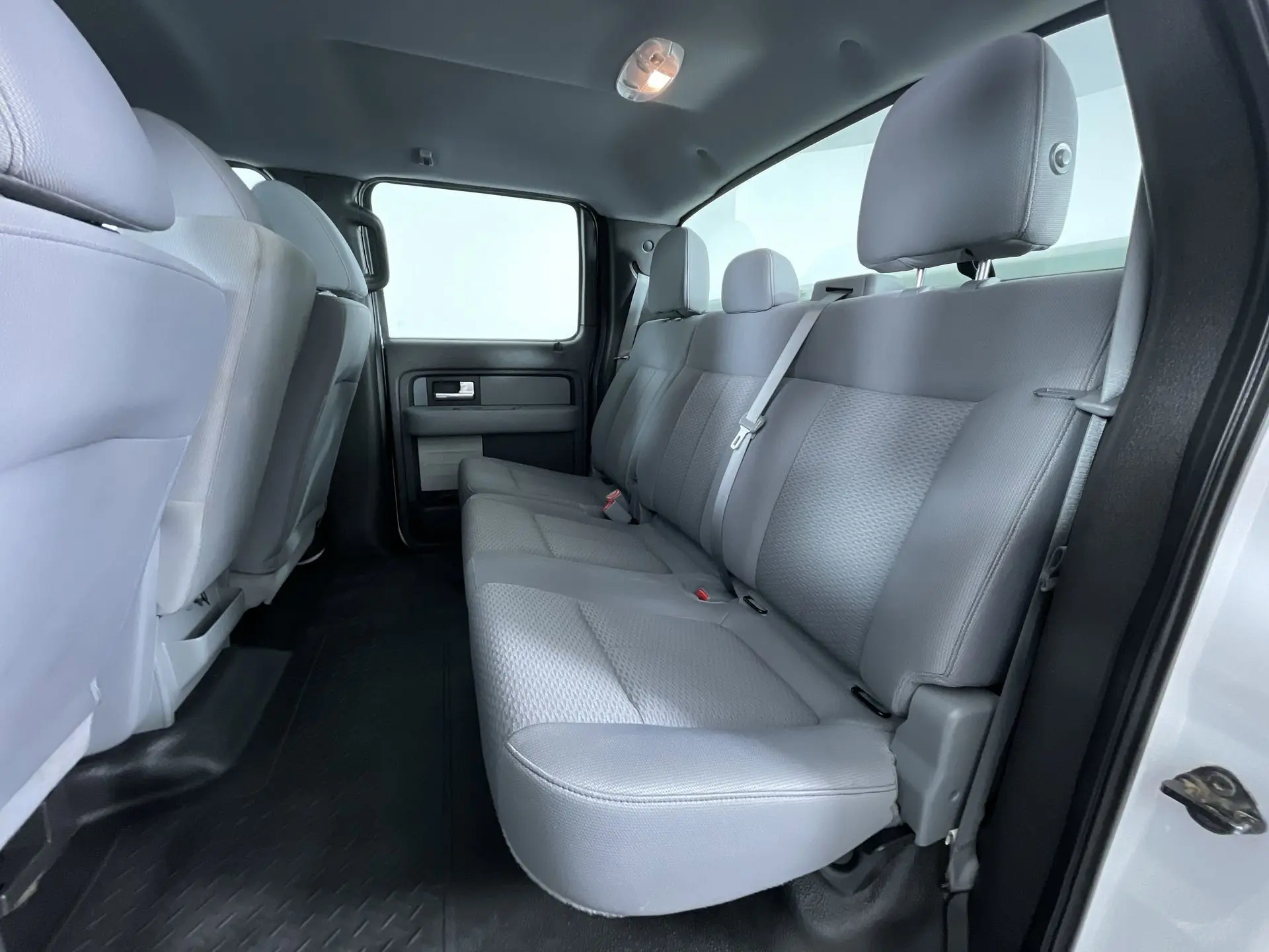 2013 Ford F-150 XL photo 18