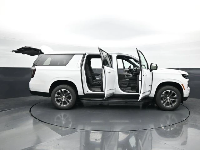 2026 Chevrolet Suburban LT - Photo 57