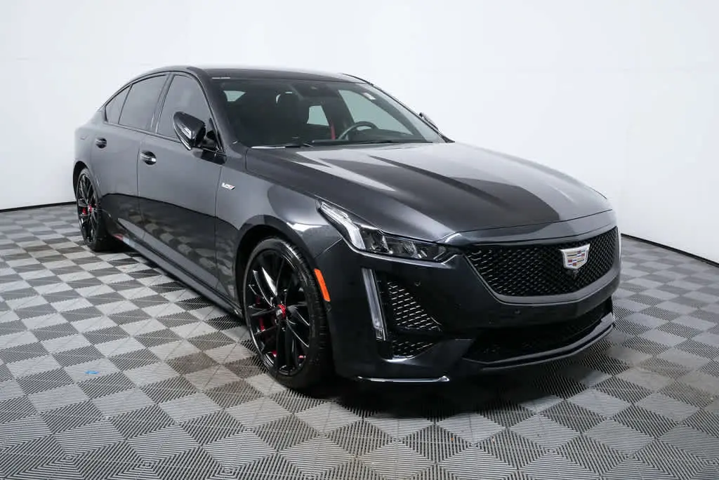 2024 Cadillac CT5 V-Series's photo