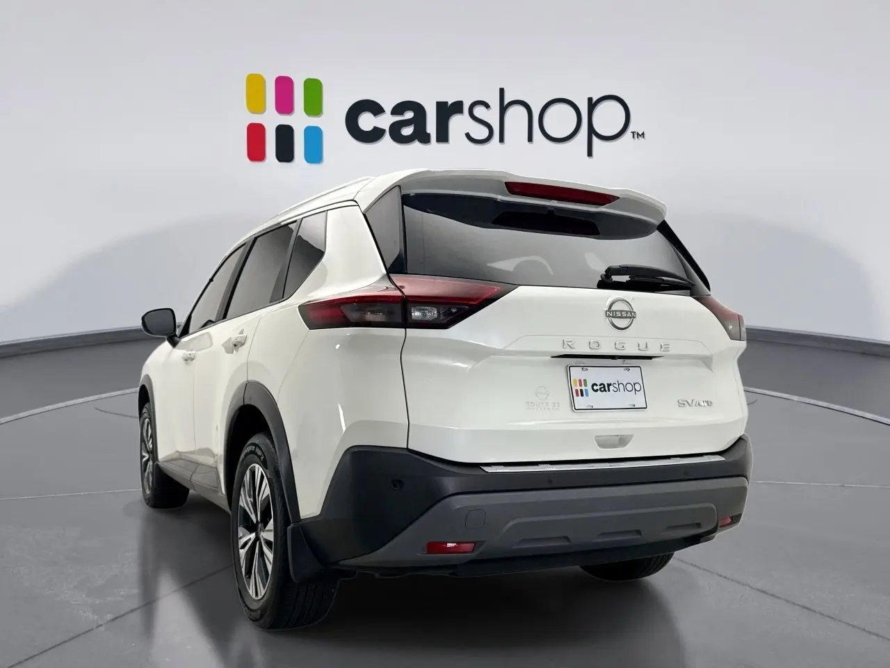 2023 Nissan Rogue SV photo 2