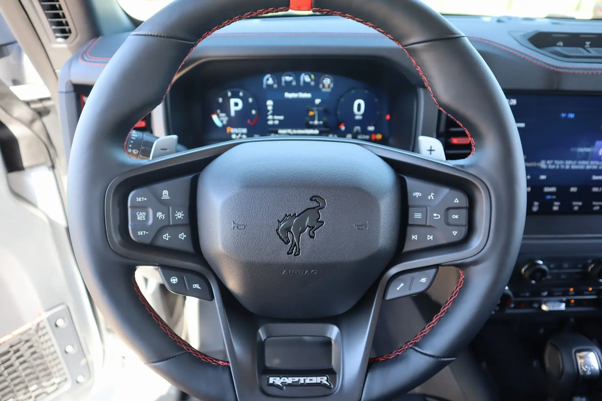 2025 Ford Bronco Raptor photo 3