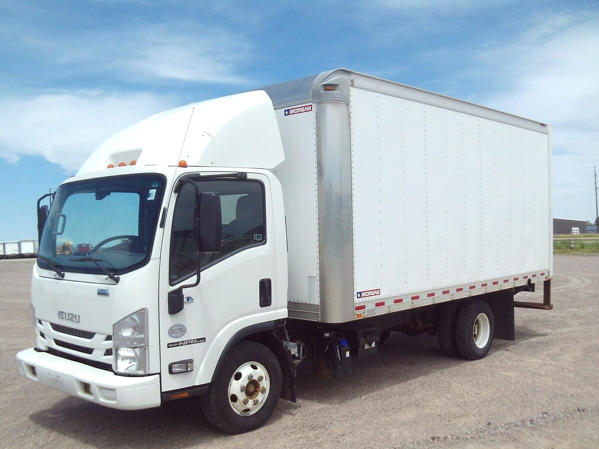 2018 Isuzu NPR HD