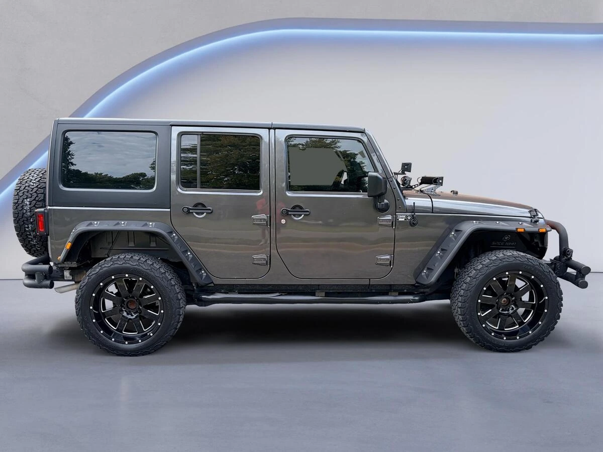 2017 Jeep Wrangler Unlimited Sport - Photo 7