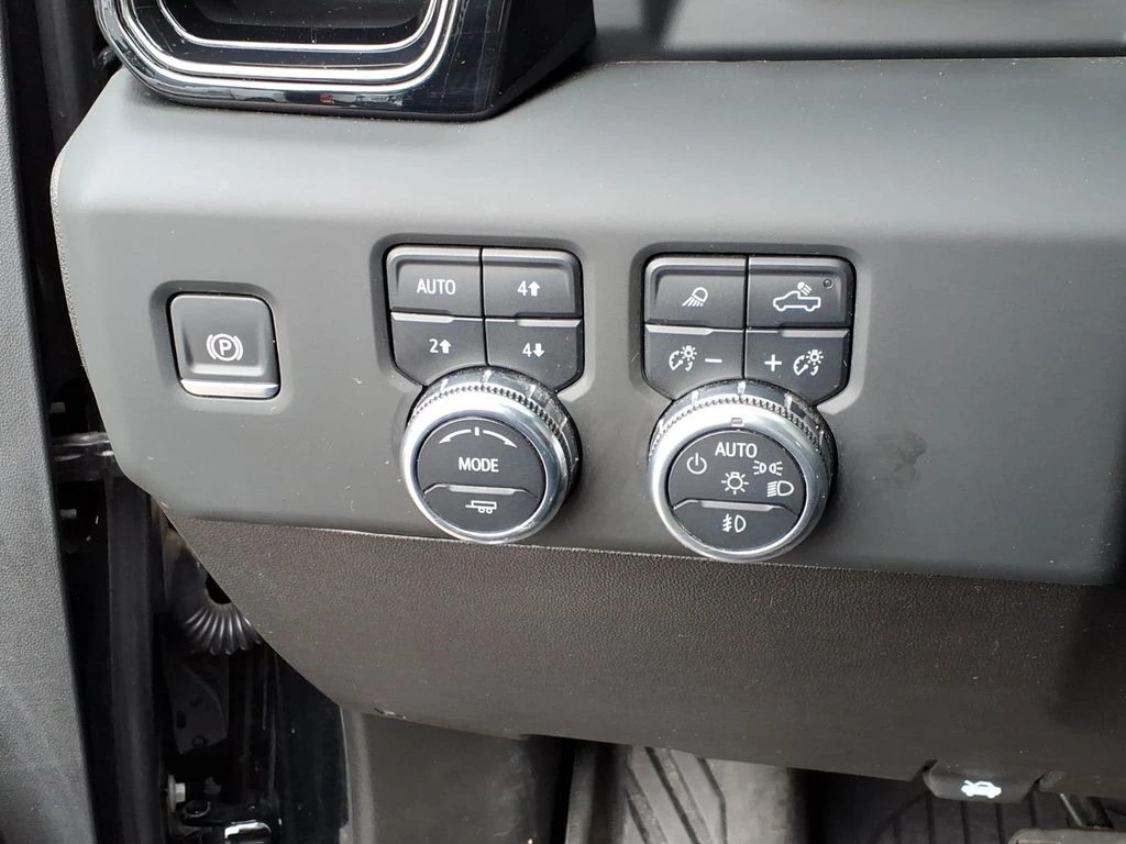 2024 GMC Sierra 2500HD AT4X - Photo 36