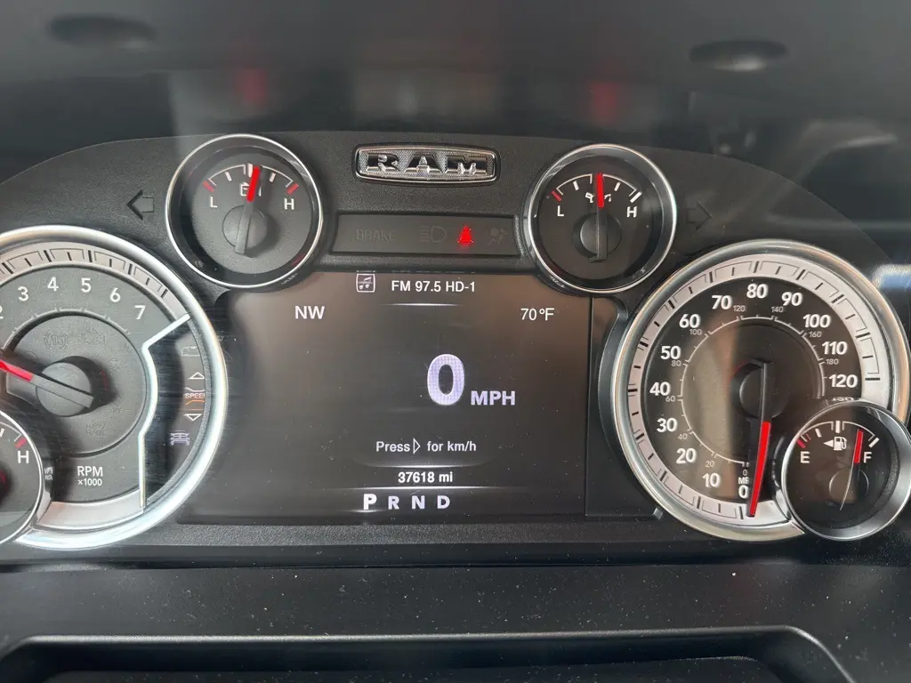 2023 Ram 1500 Classic SLT photo 20