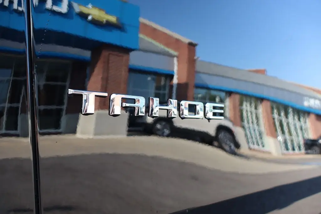 2025 Chevrolet Tahoe Premier photo 8