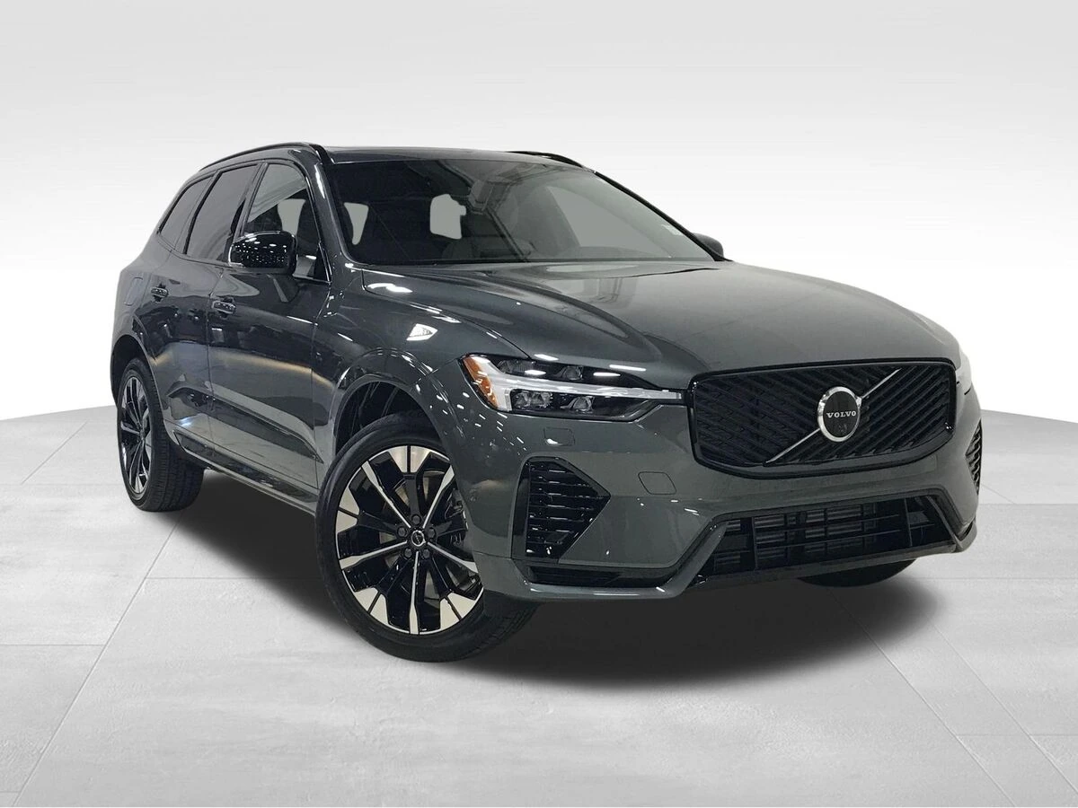 2026 Volvo XC60 T8 Plus Dark AWD's photo