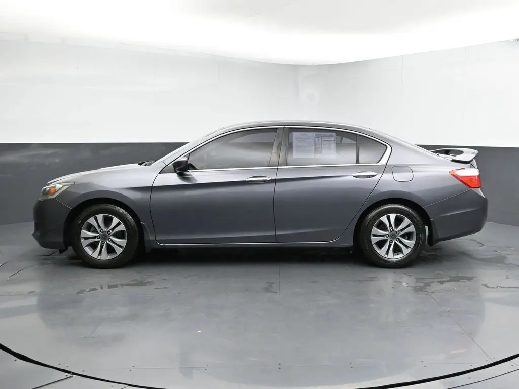 2015 Honda Accord LX photo 5