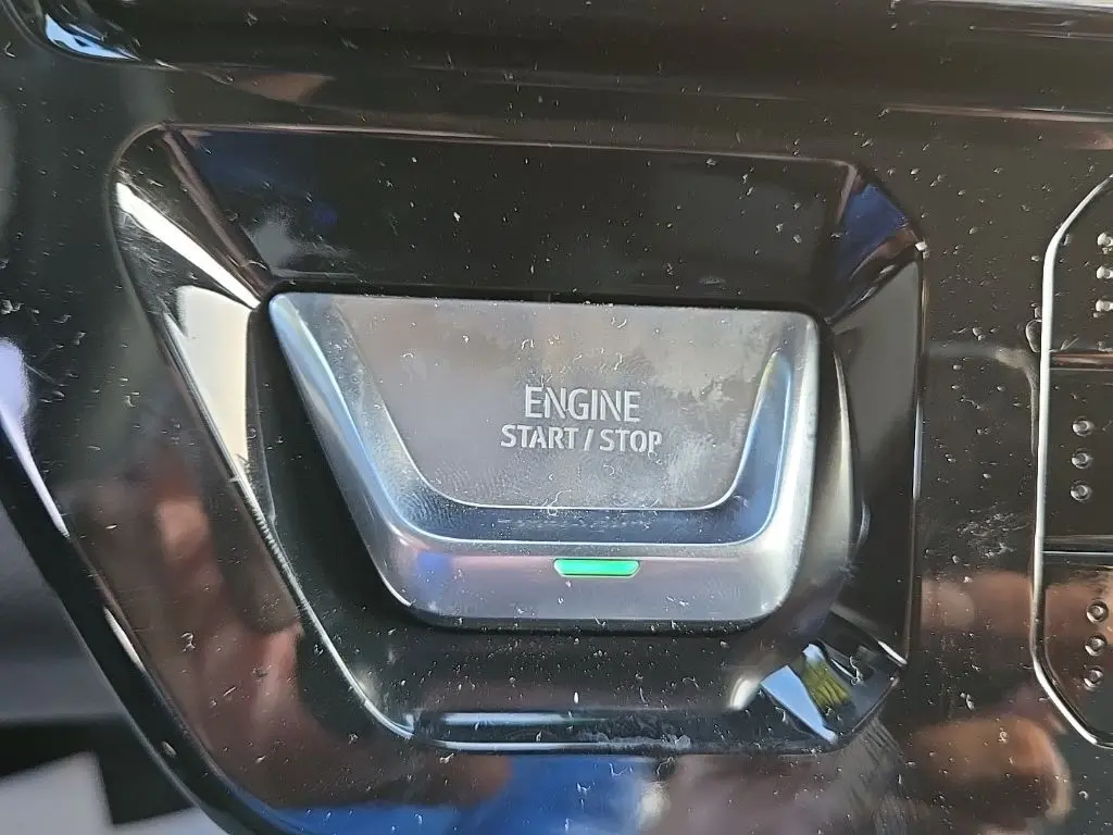 2025 Gmc Sierra HD Denali photo 14