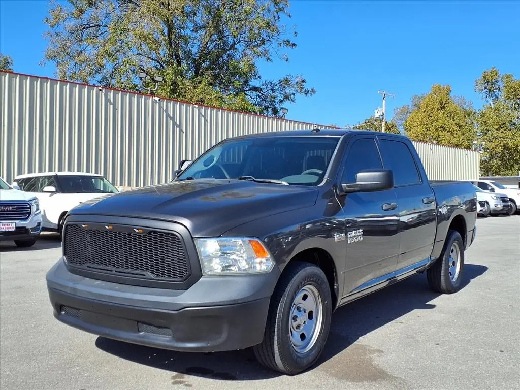 2016 RAM Ram 1500 Pickup Tradesman's photo