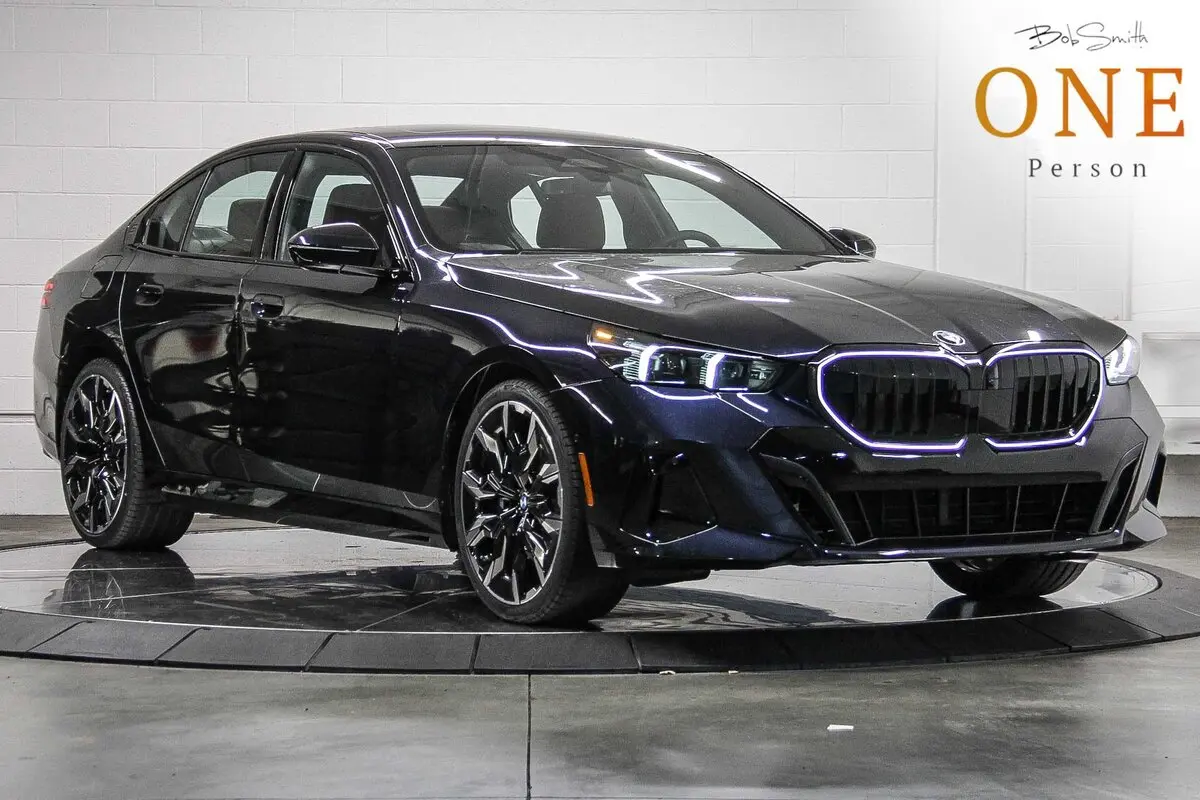 2026 BMW 5 Series 530i's photo