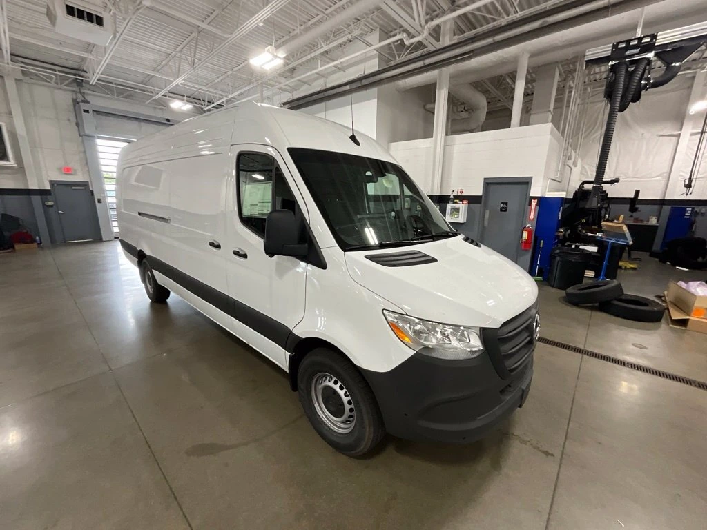2026 Mercedes-Benz Sprinter Cargo Van Base - Photo 7