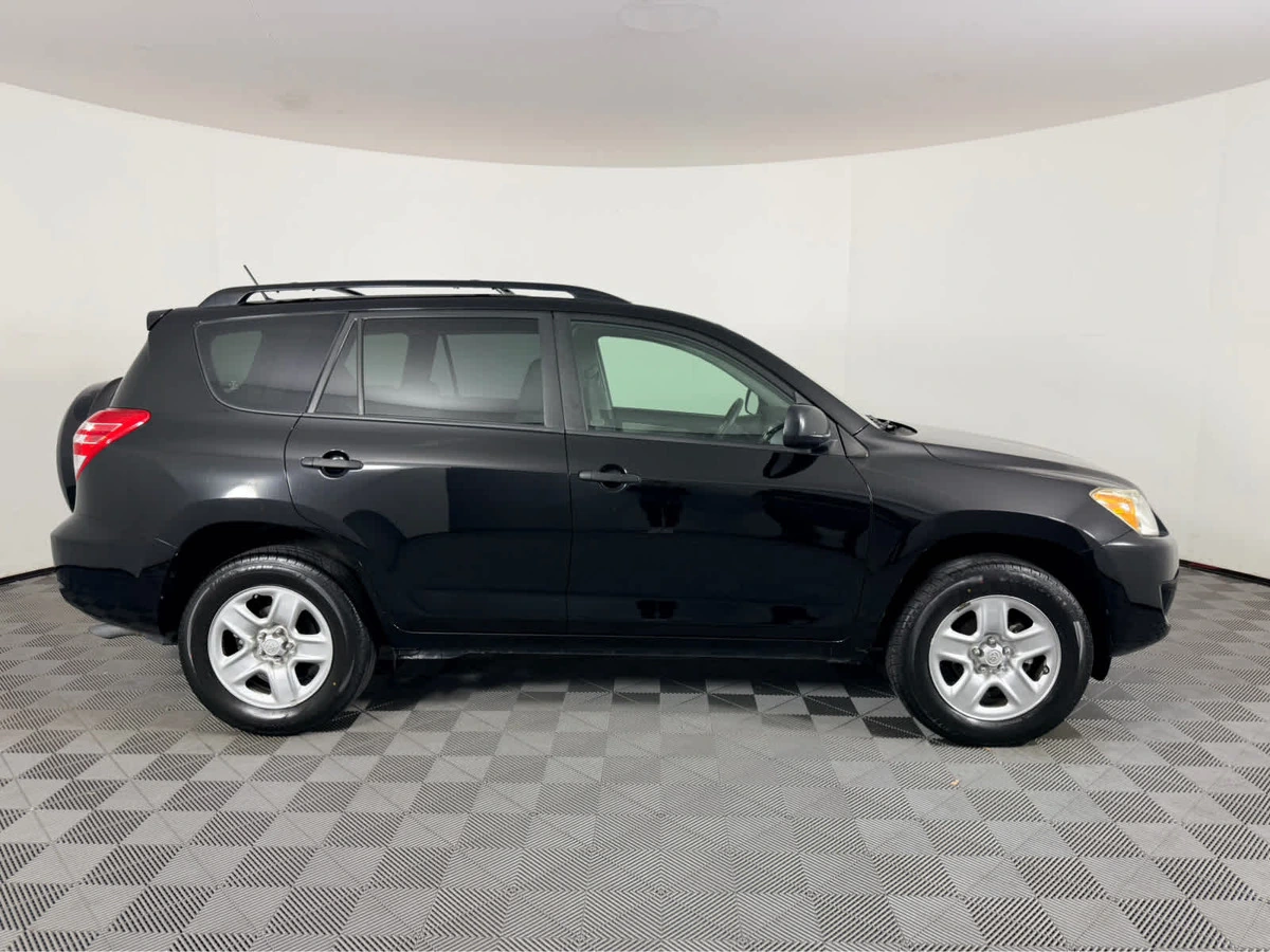 Used 2009 Toyota RAV4 Base with VIN JTMZF33V795007588 for sale in Fairfield, CA
