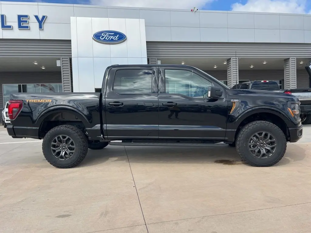 2025 Ford F-150 Tremor photo 3