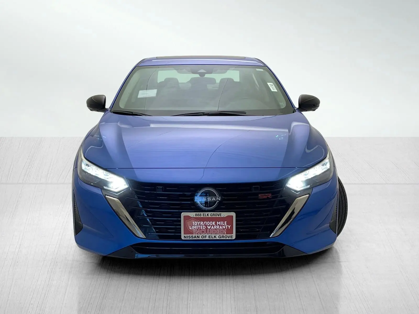 2025 Nissan Sentra SR photo 2