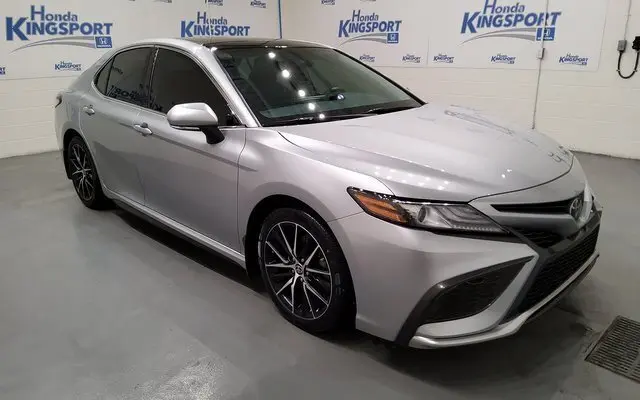 Used 2021 Toyota Camry XSE with VIN 4T1K61AK8MU517778 for sale in Kingsport, TN