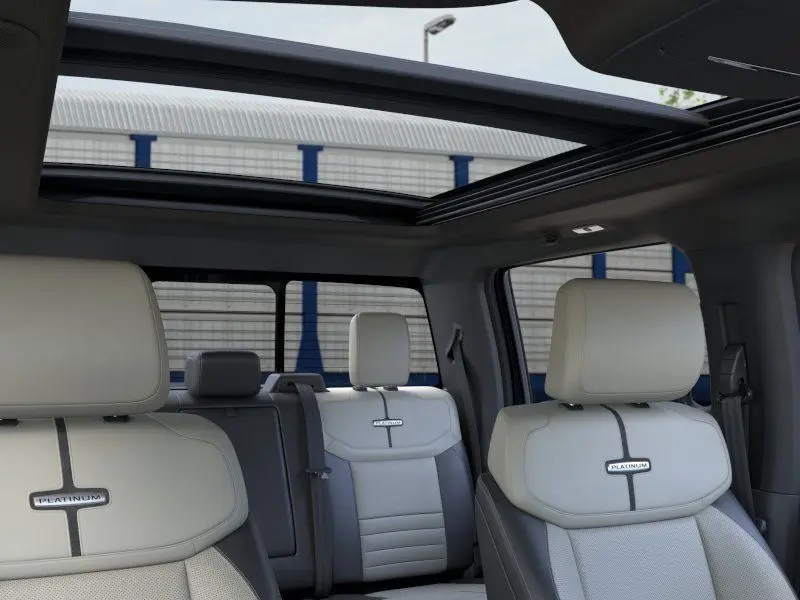 2025 Ford F-150 Lightning Platinum photo 21