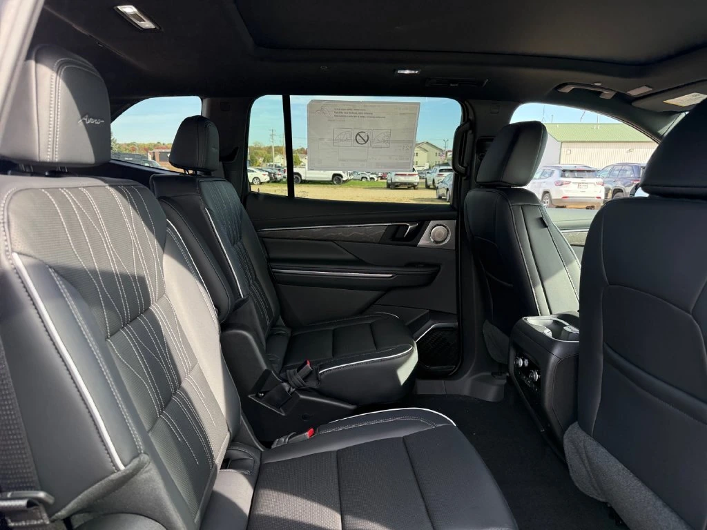 2027 Buick Enclave Avenir - Photo 32
