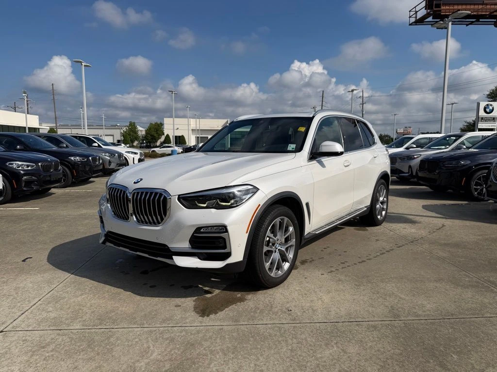 2020 BMW X5 sDrive40i's photo