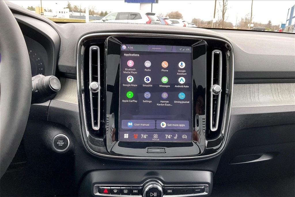 2024 Volvo - image 15