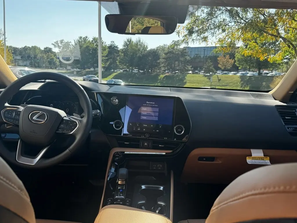 2026 Lexus NX 350 photo 10