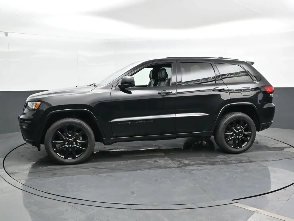2019 Jeep Grand Cherokee Altitude photo 6