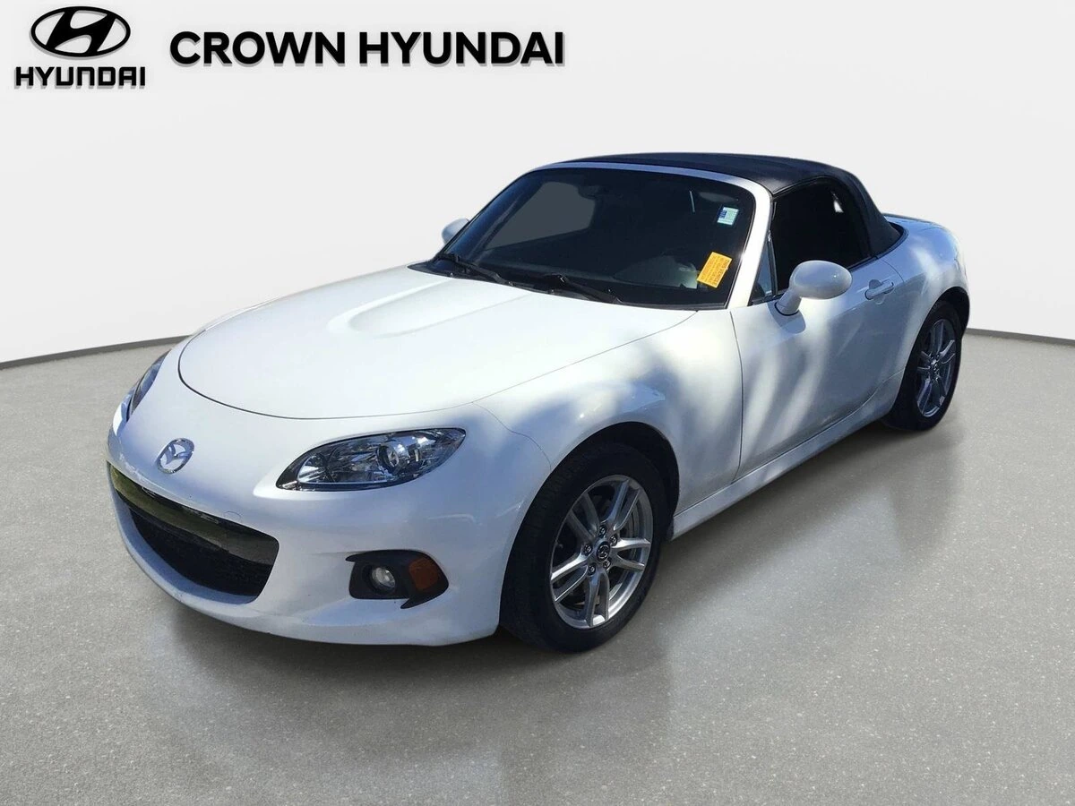 2014 Mazda MX-5 Miata Sport