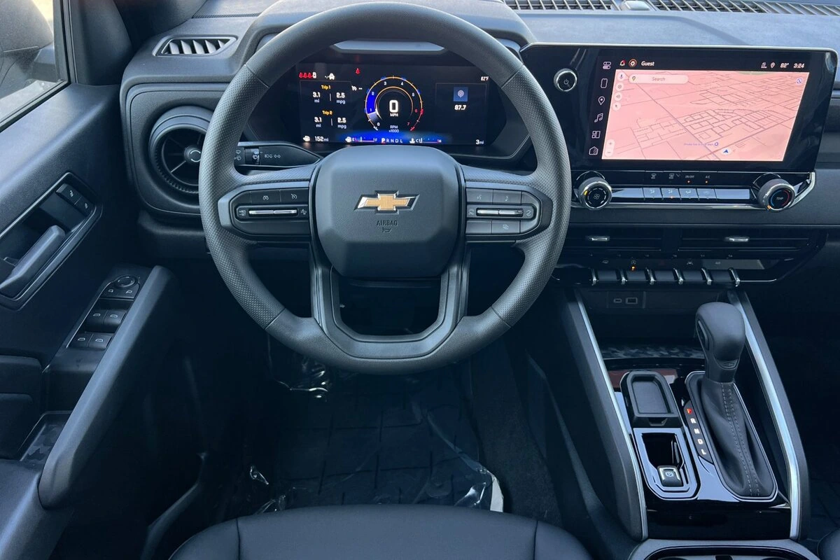 2026 Chevrolet Colorado Work Truck - Photo 16