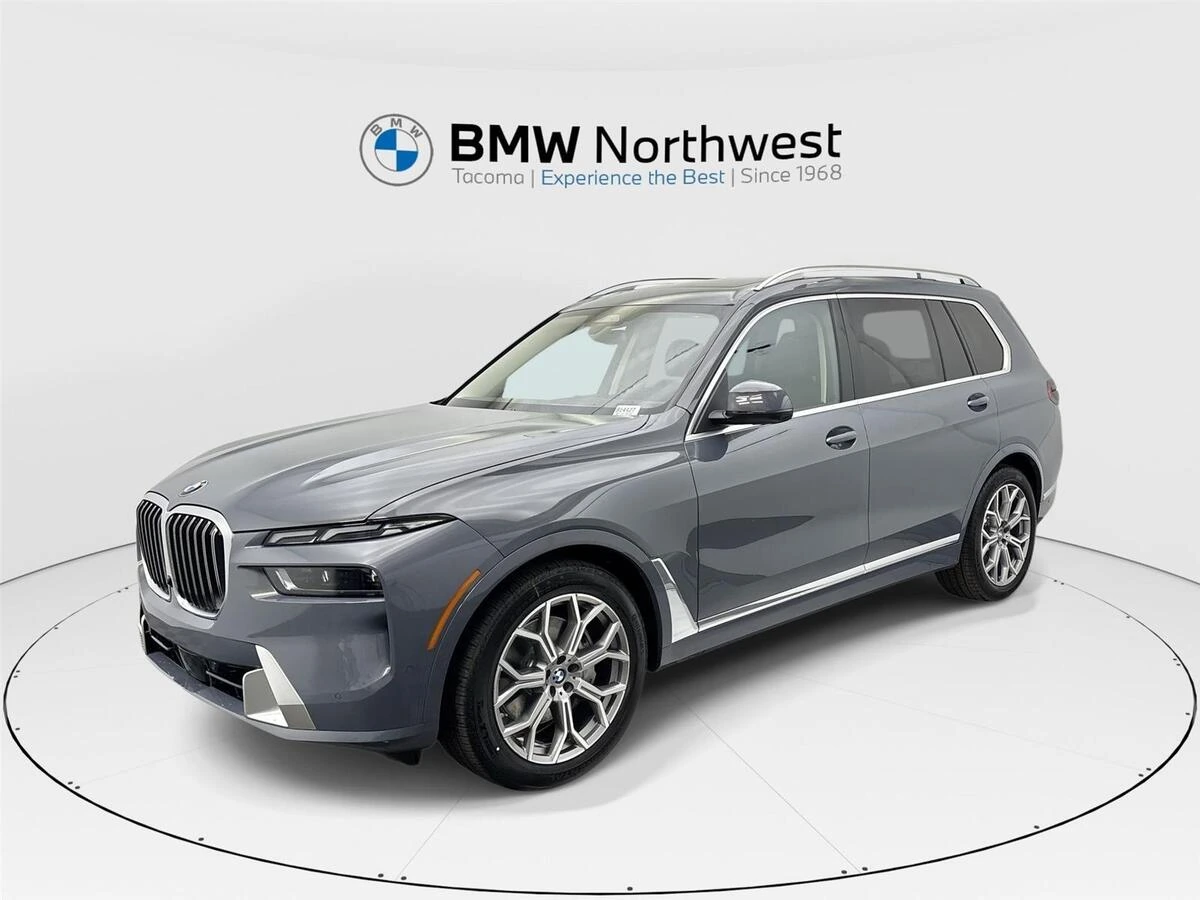 2026 BMW X7